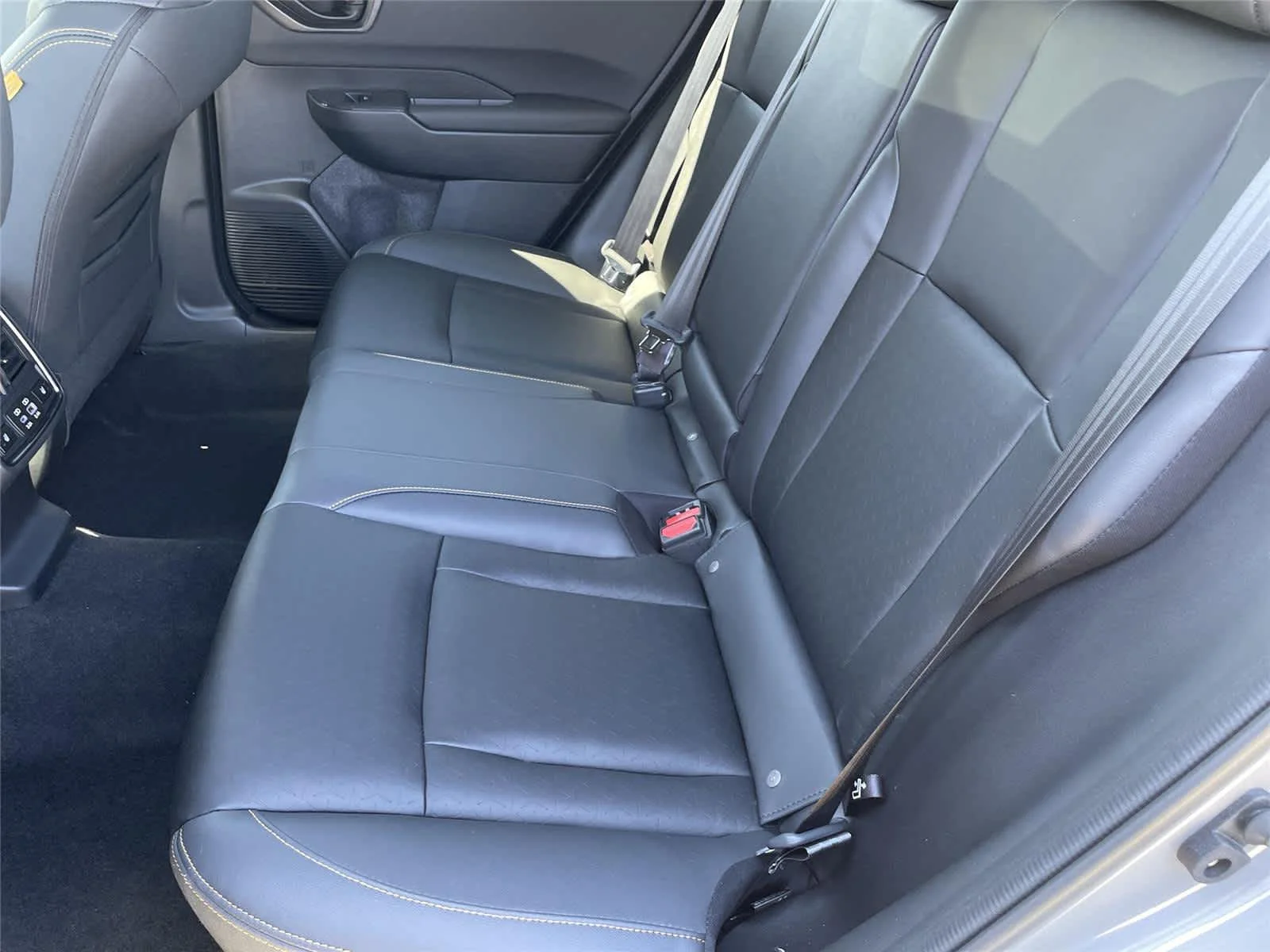 2026 Subaru Outback Wilderness - Photo 15