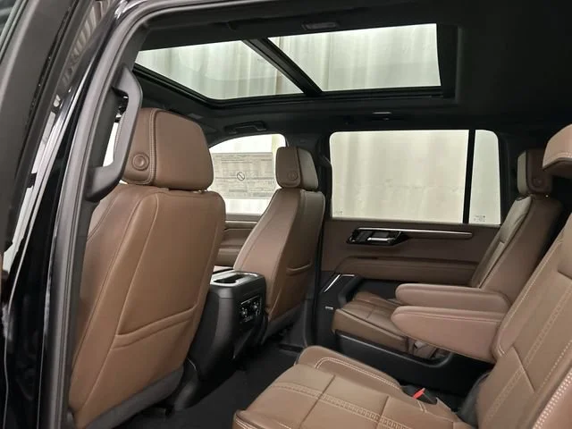 2026 Chevrolet Suburban High Country - Photo 26