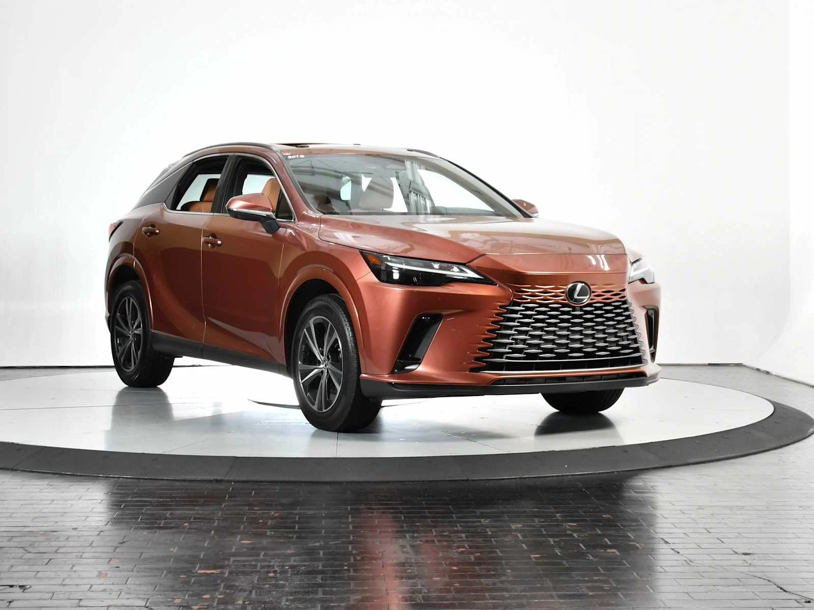 Certified Used 2025 COPPER CREST Lexus Premium image 10