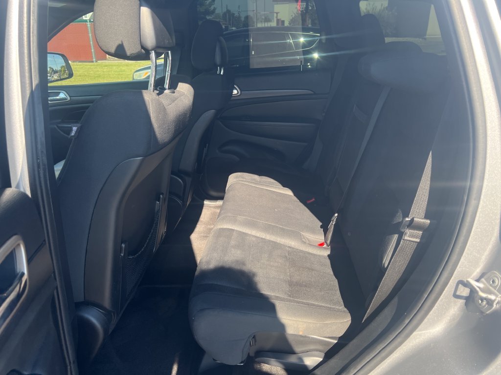 Used 2015 Silver Jeep Laredo image 22