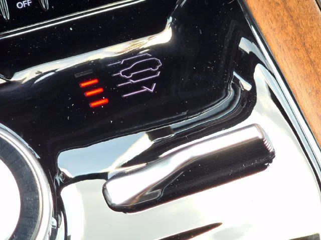 New 2026 Silver Zynith Jeep Summit Reserve image 25