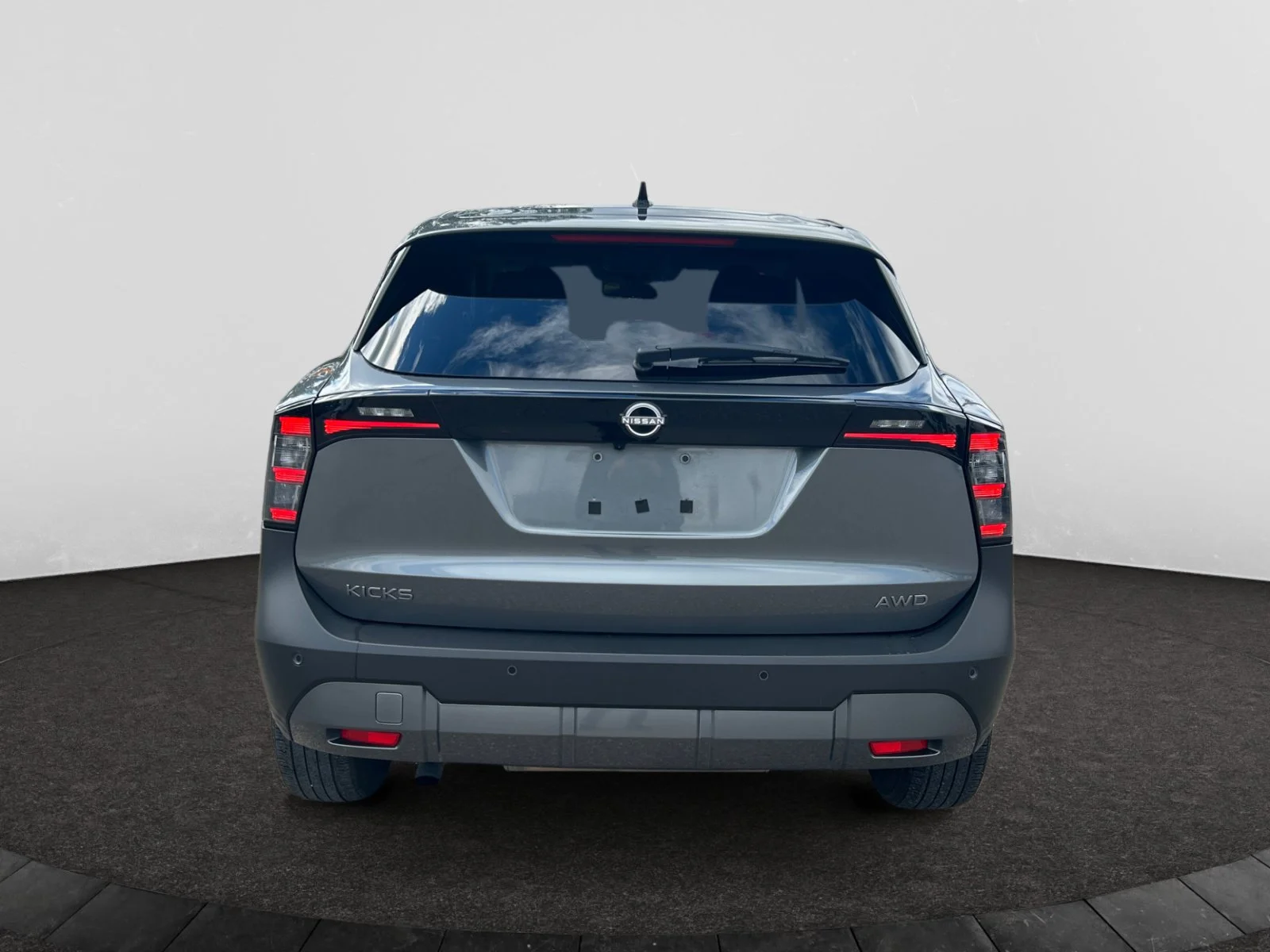 Used 2026 Gray Nissan SV AWD image 4