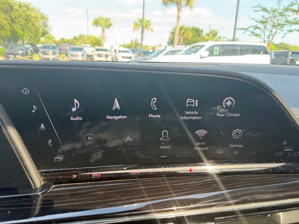 Used 2021 Crystal White Cadillac Sport image 12