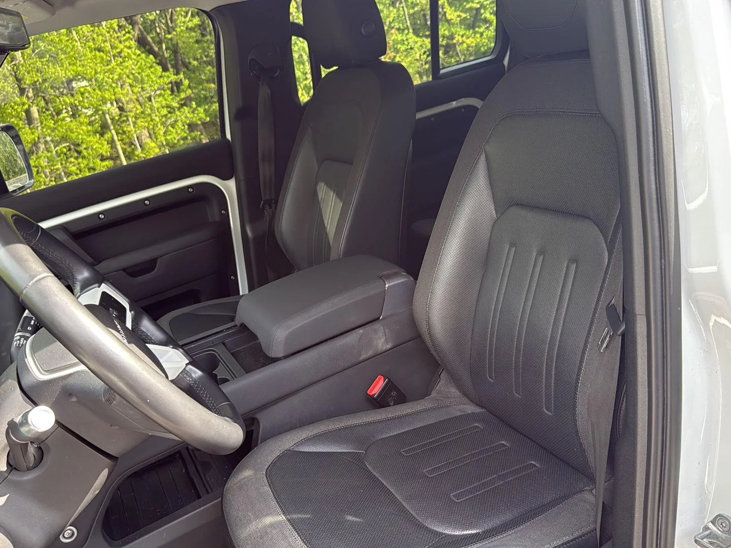 Used 2020 Fuji White Land Rover S image 9