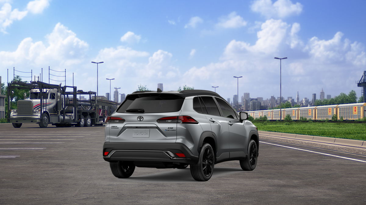 New 2026 Sonic Silver with Jet Black roof Toyota Hybrid XSE image 9