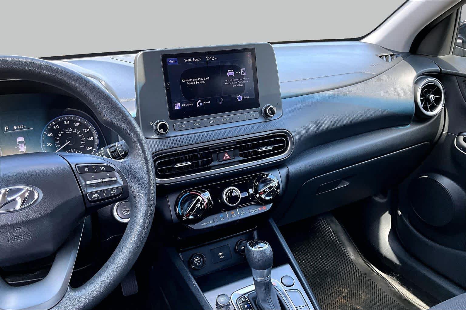 Pre-Owned 2022 Hyundai Kona SEL