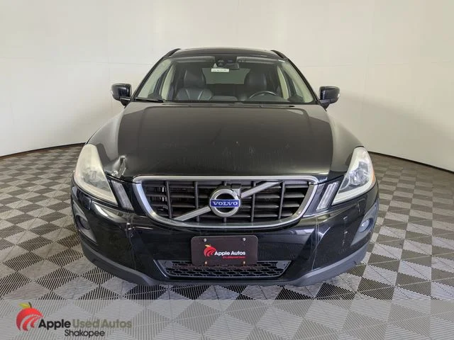 Used 2010 Gray Volvo 3.2 image 5