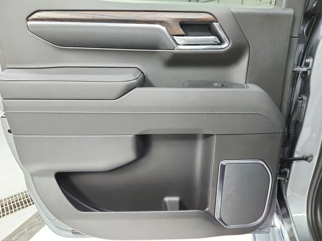 New 2026 Silver GMC SLT image 41