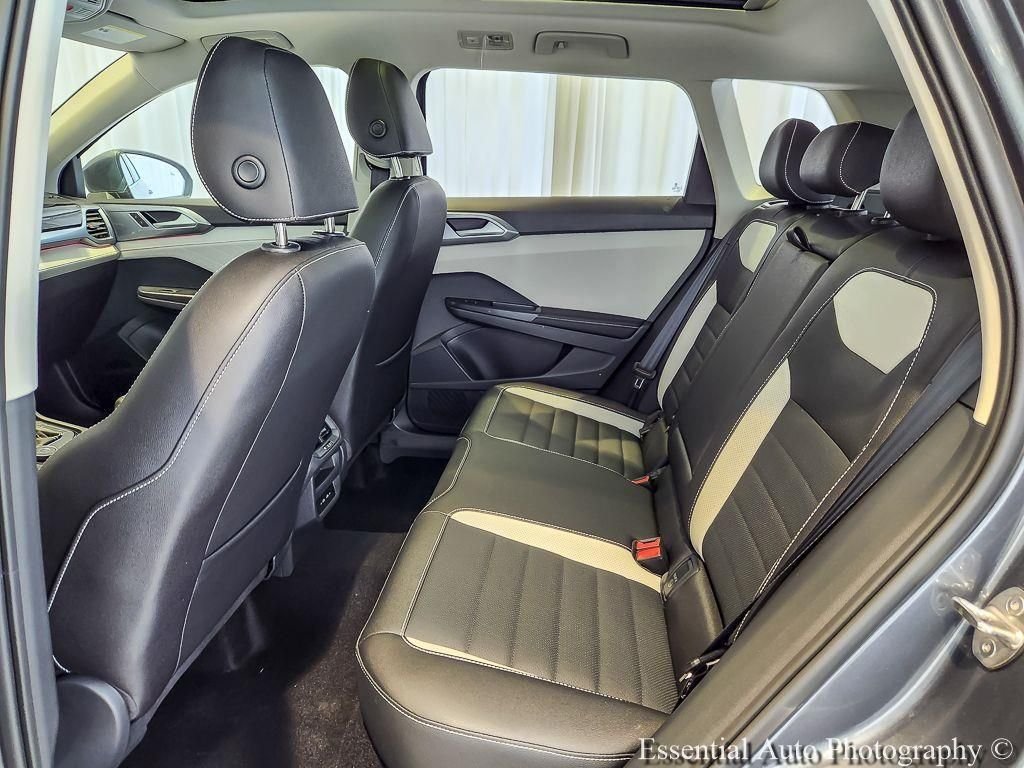 New 2026 Platinum Gray Metallic Volkswagen 1.5T SEL image 10