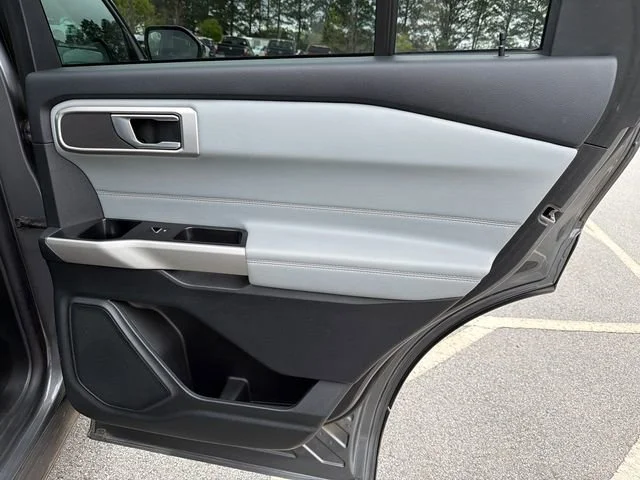 Used 2023 Gray Ford XLT image 16