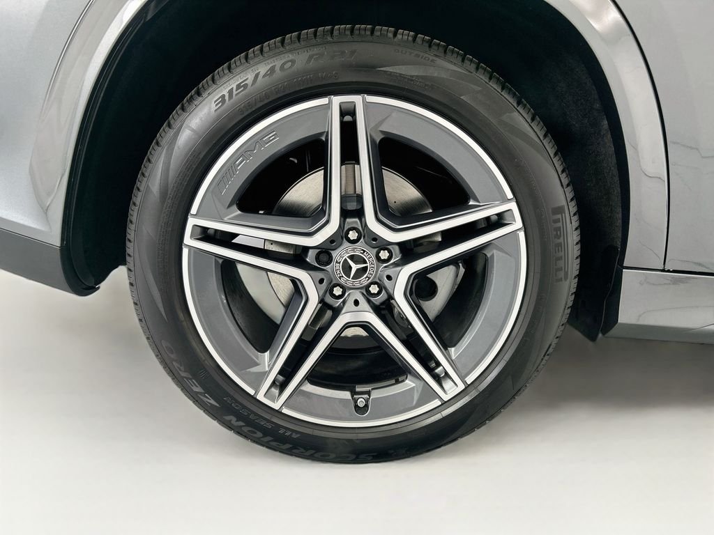 New 2026 Selenite Grey Metallic Mercedes-Benz GLS 450 image 32