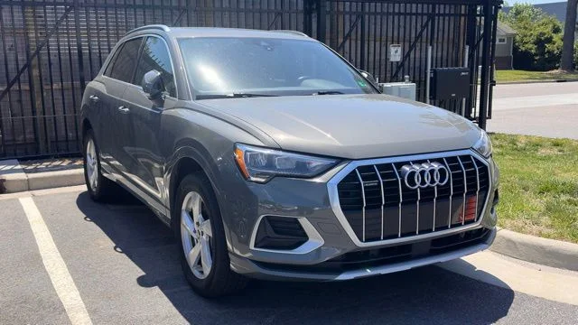 2021 Audi Q3 40 TFSI Premium quattro's photo