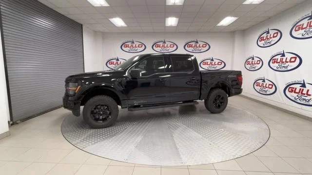 New 2026 Agate Black Metallic Ford XLT image 9
