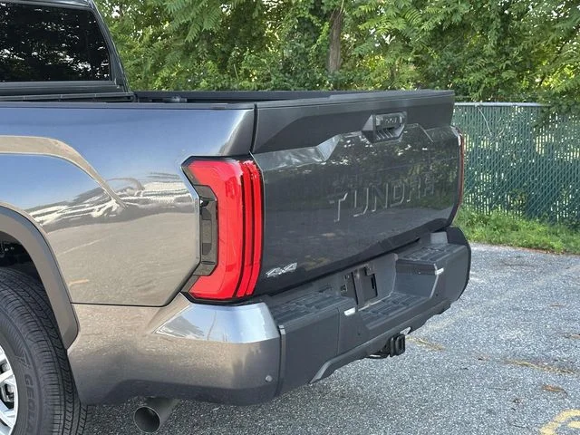 2026 Toyota Tundra SR5 - Photo 10