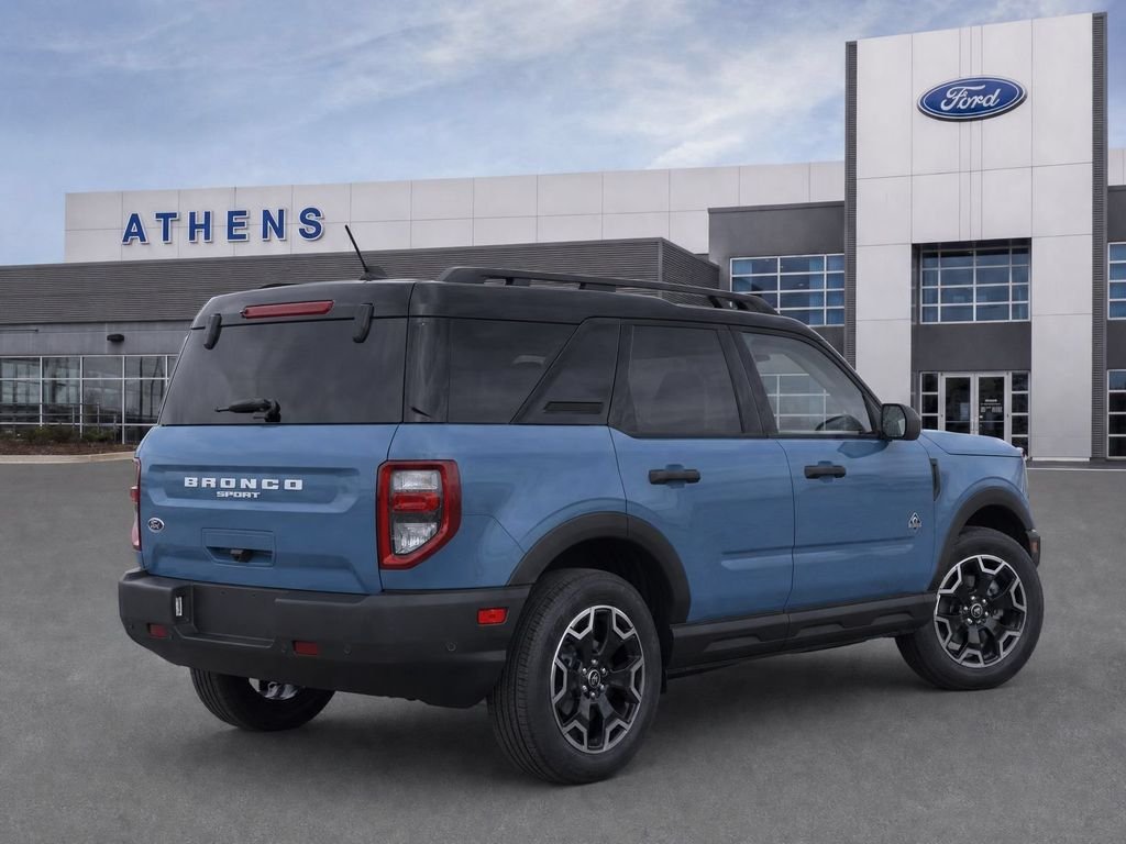 New 2026 Azure Gray Metallic Tri-Coat Ford Outer Banks® image 3
