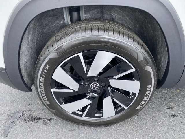 2025 Volkswagen Atlas Cross Sport SE w/Tech - Photo 7