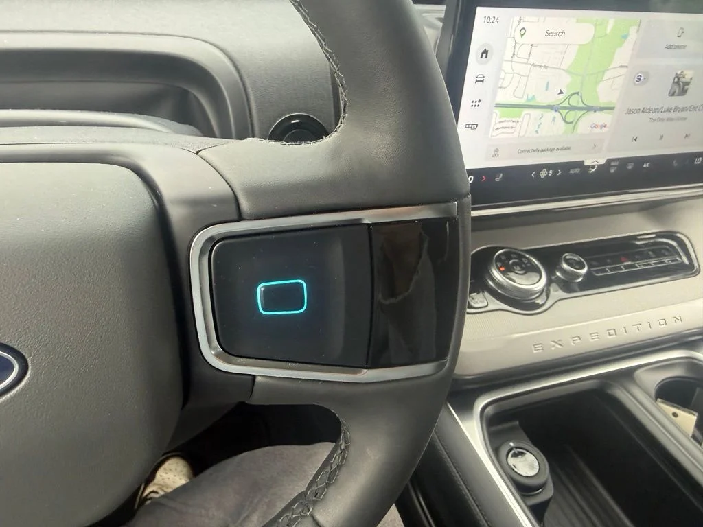 New 2026 Glacier Gray Metallic Tri-Coat Ford Active image 20