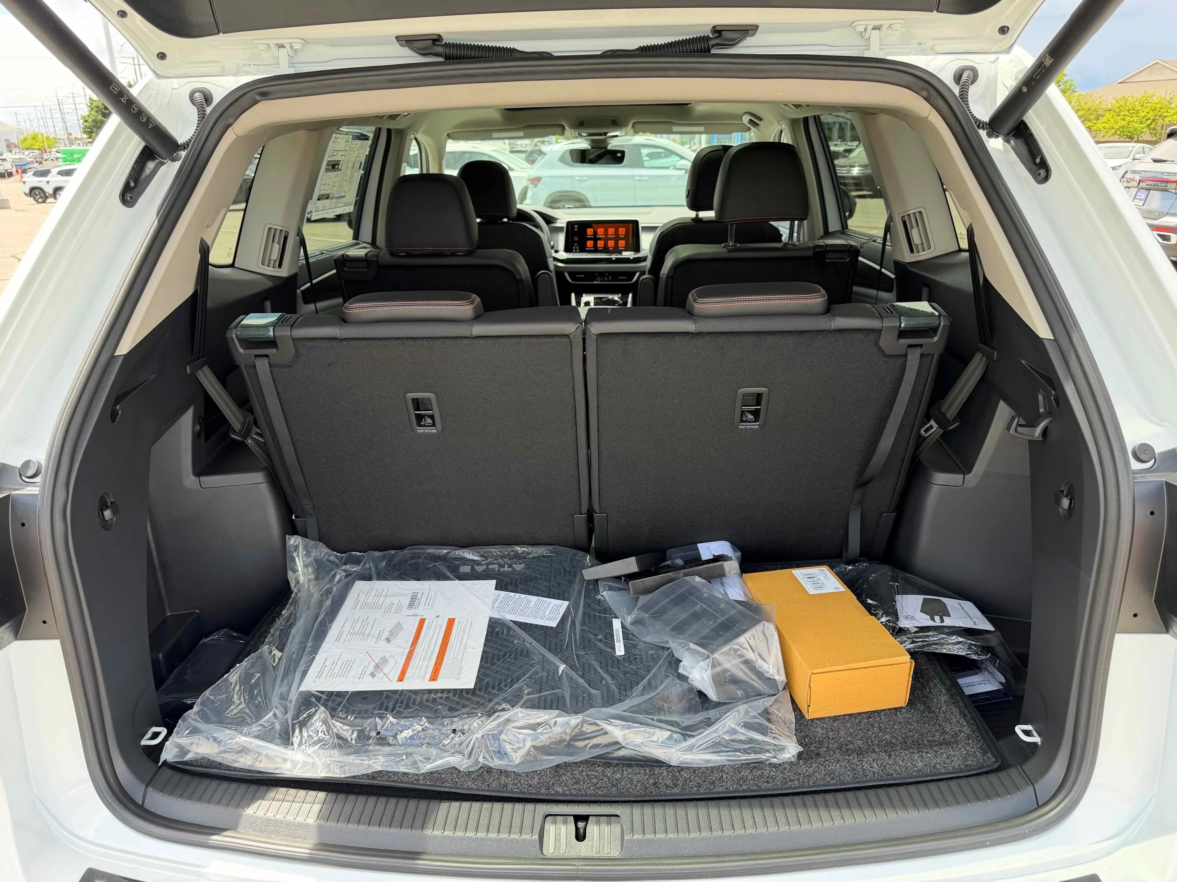 New 2026 Opal White Volkswagen 2.0T Peak Edition image 31