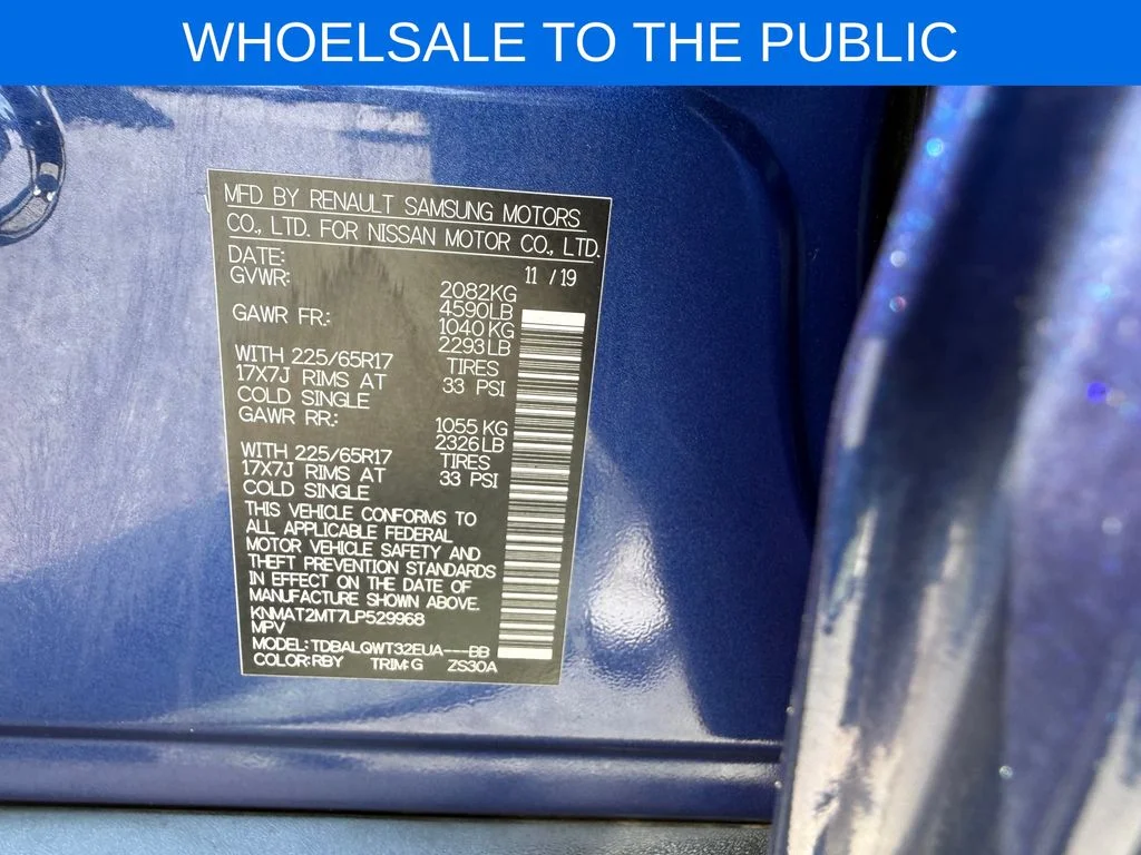 Used 2020 Blue Nissan SV image 25