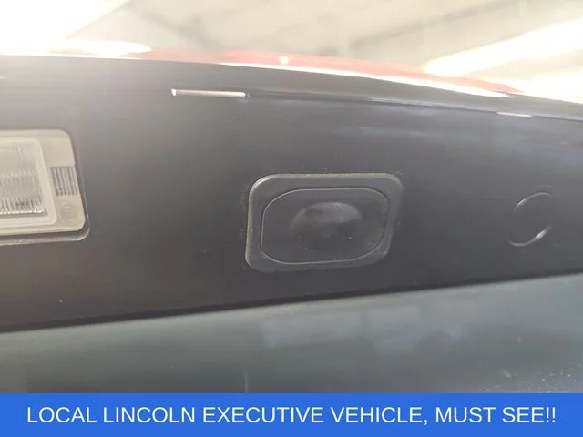Used 2025 Blue Lincoln Reserve image 13