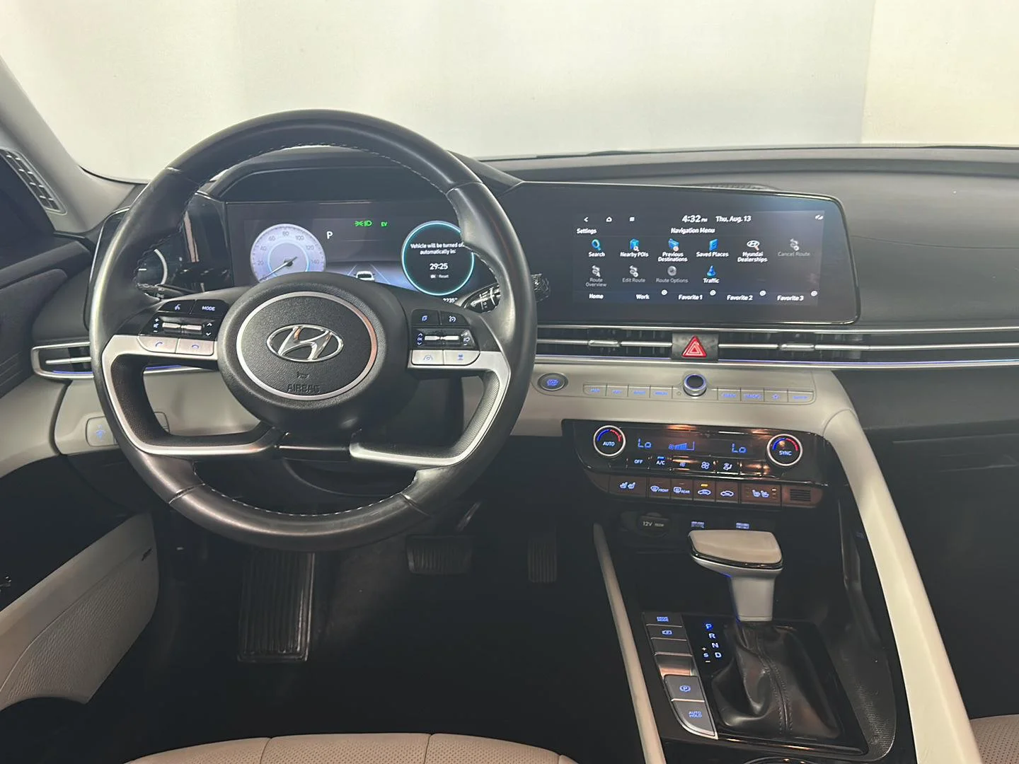Used 2023 Onyx Black Hyundai Limited image 22