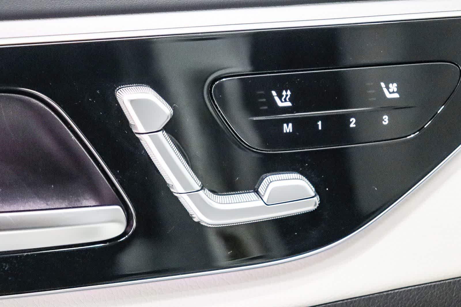 Used 2024 White Mercedes-Benz C 300 image 21
