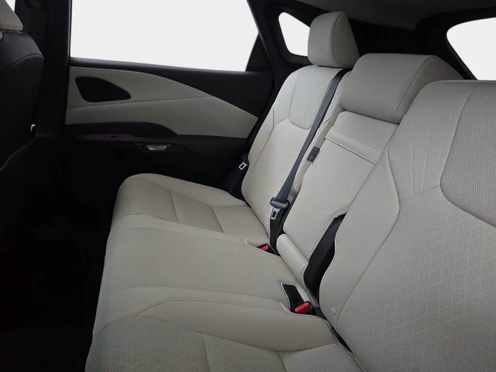 New 2026 Iridium Lexus PREMIUM PLUS image 14