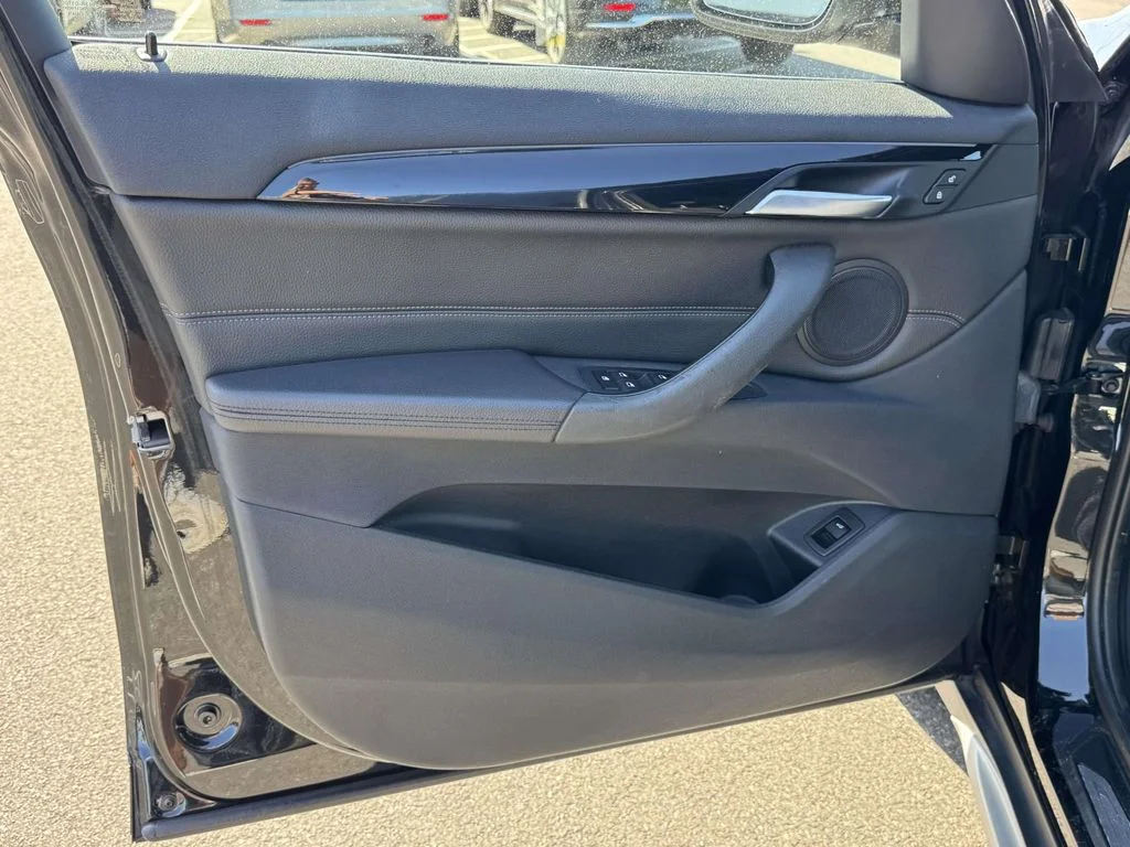 2018 BMW X1 28i - Photo 26