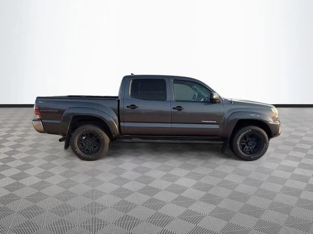 Used 2015 Gray Toyota Base image 8