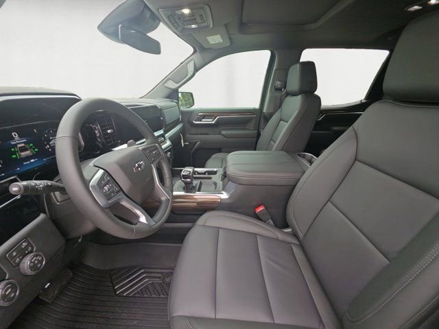 New 2026 Summit White Chevrolet RST image 11