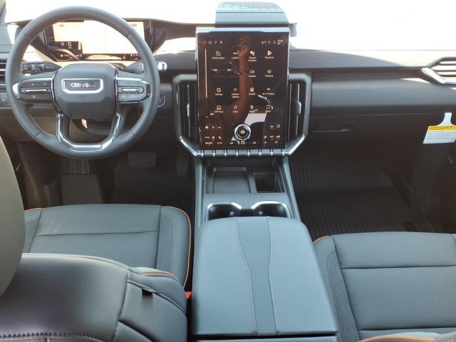2026 GMC Acadia AT4 - Photo 18