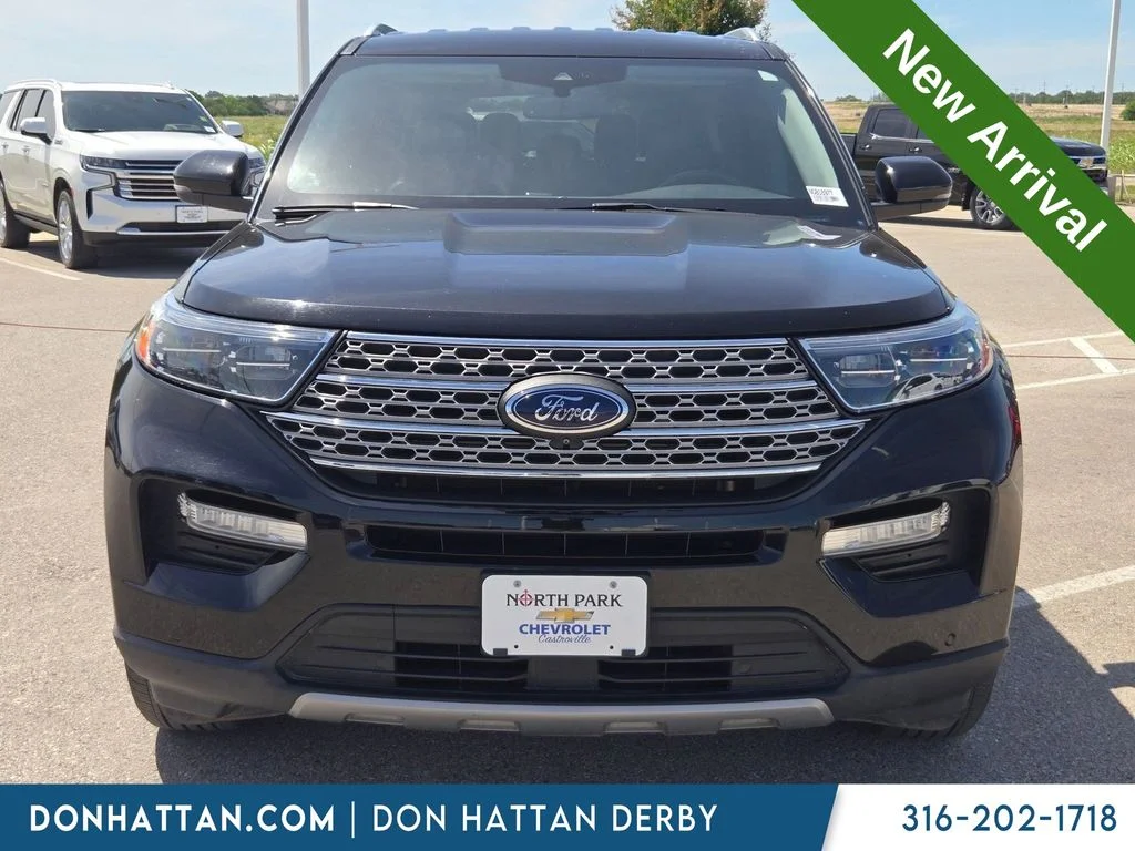 Used 2022 Black Ford Limited image 1