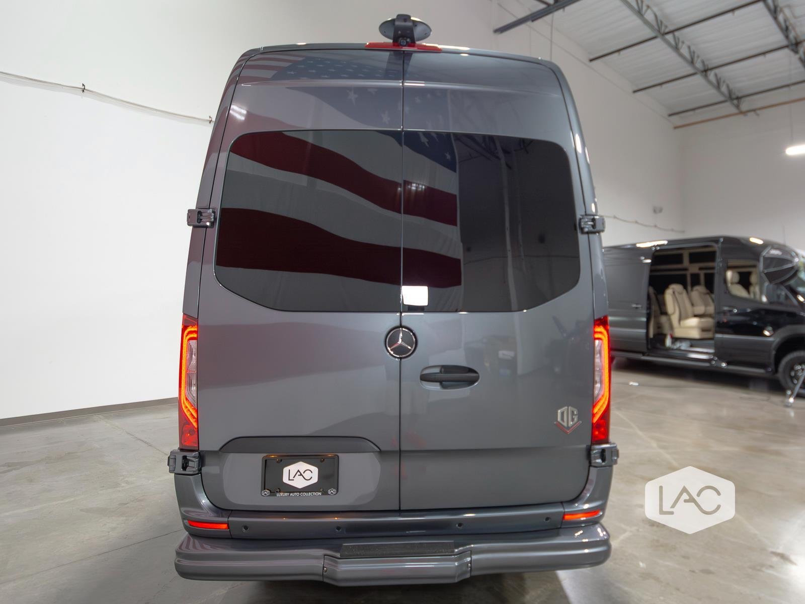 New 2026 Selenite gray metallic OGV Luxury Coach AWD ULTIMATE 1080ah ADV Pkg image 30