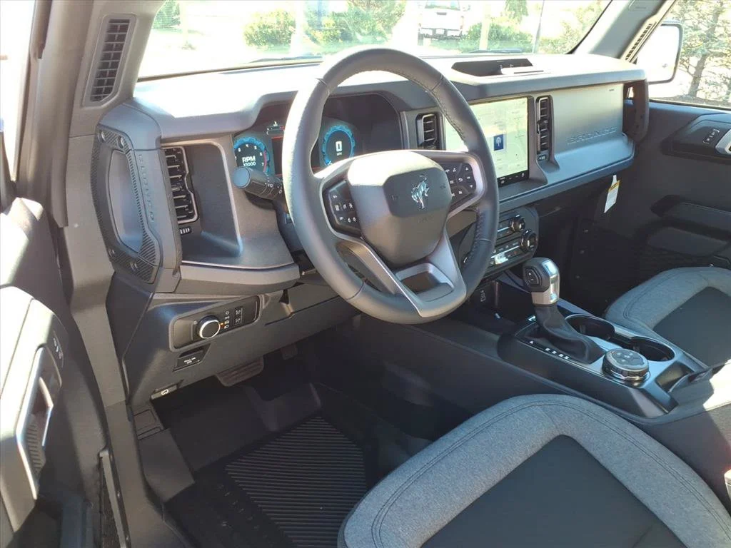 New 2026 Avalanche Gray Ford Big Bend® image 16