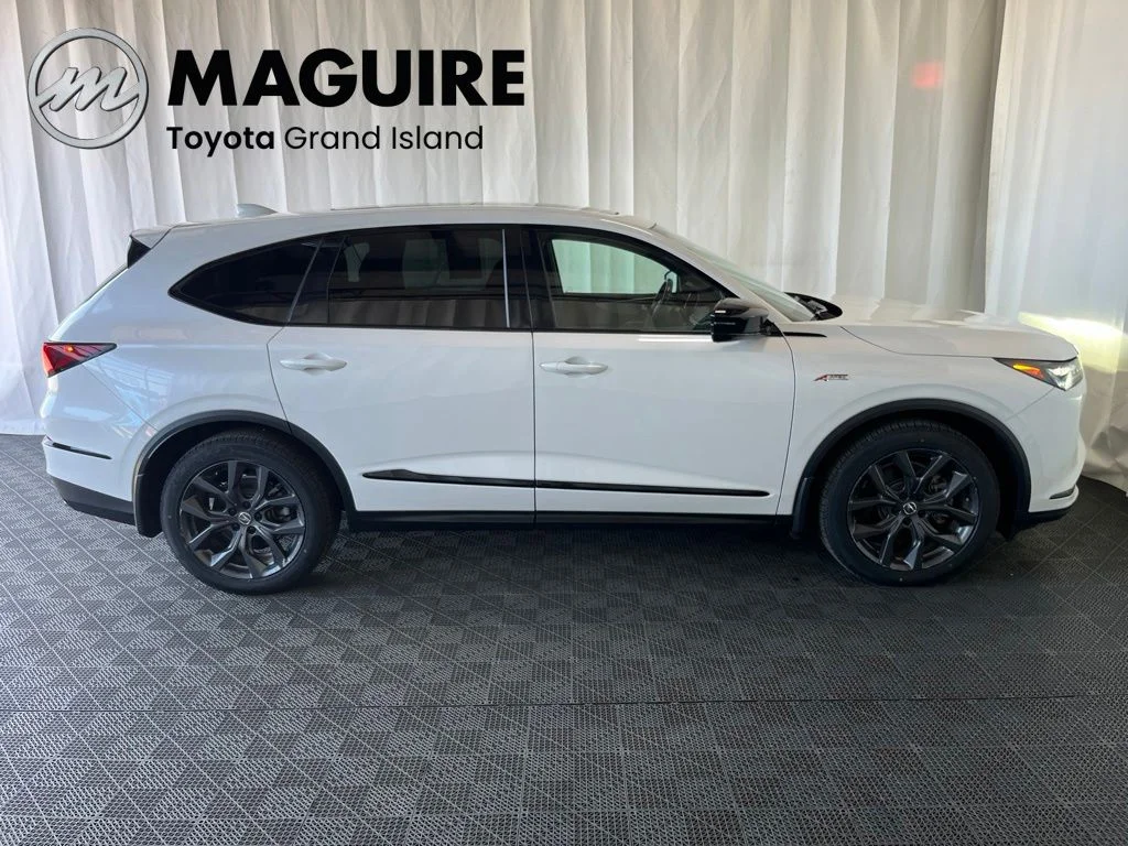 Used 2024 White Acura A-Spec image 2