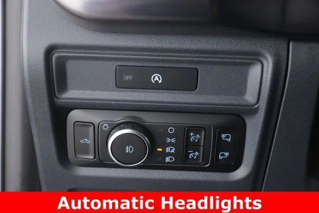 Used 2025 Gray Ford Lariat image 21