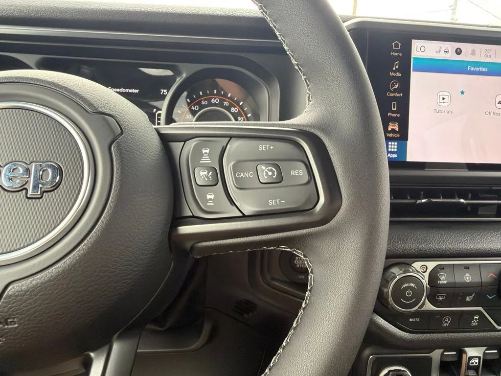 New 2026 Granite Crystal Metallic Clear-Coat Exterior Paint Jeep 85th Anniversary Edition image 47