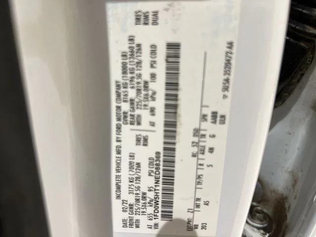Certified Used 2022 Oxford White Ford XL image 27