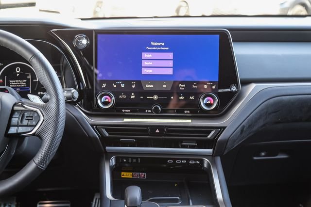 2026 Lexus TX 500h F-Sport Premium - Photo 17
