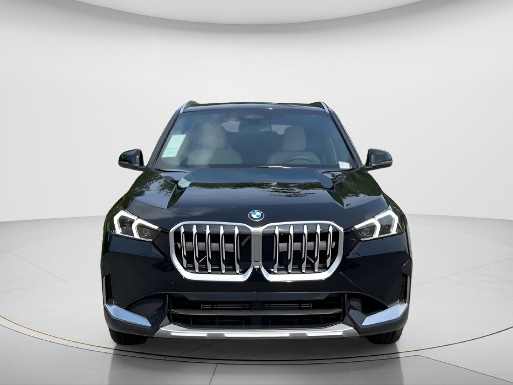 Used 2025 Black BMW xDrive28i image 2