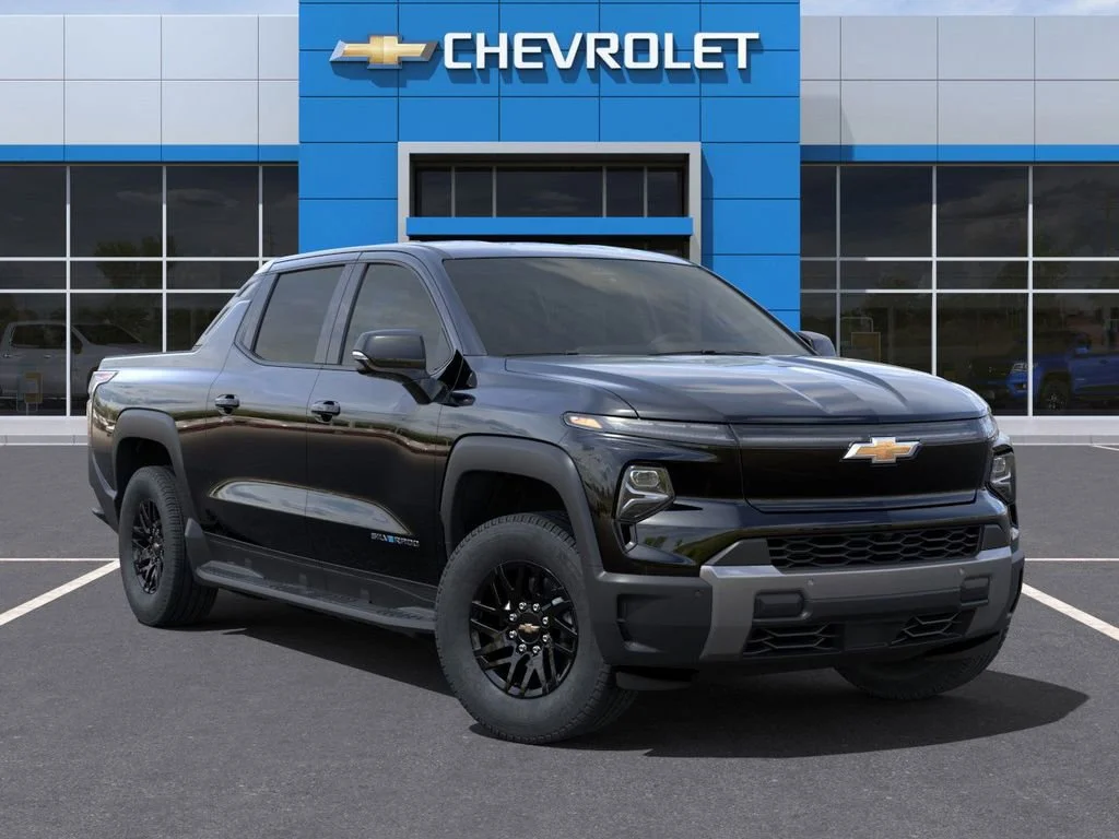 2025 Chevrolet Silverado EV LT - Photo 7