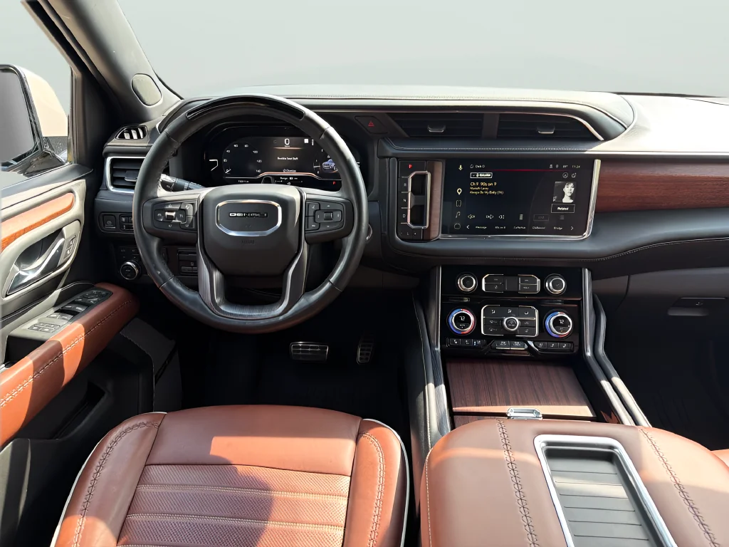 Used 2023 Beige GMC Denali Ultimate image 30
