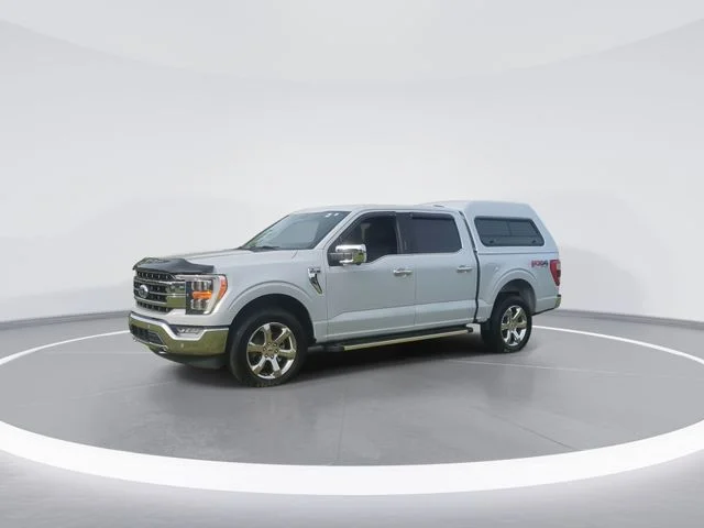 Used 2022 White Ford Lariat image 4