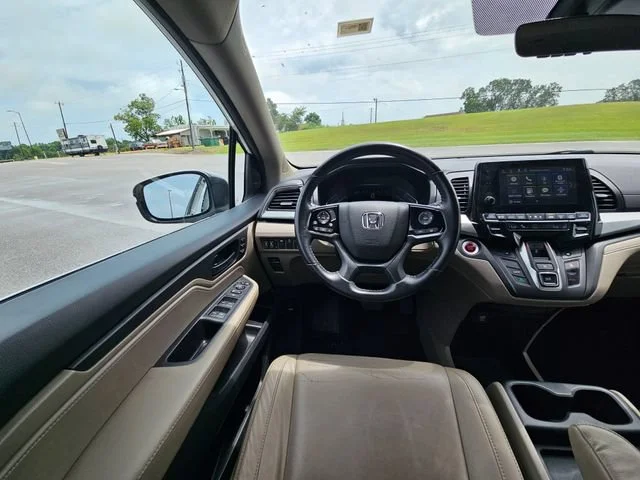 Used 2019 White Honda EX-L image 13