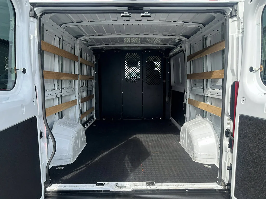 Used 2025 White Ram Base image 5