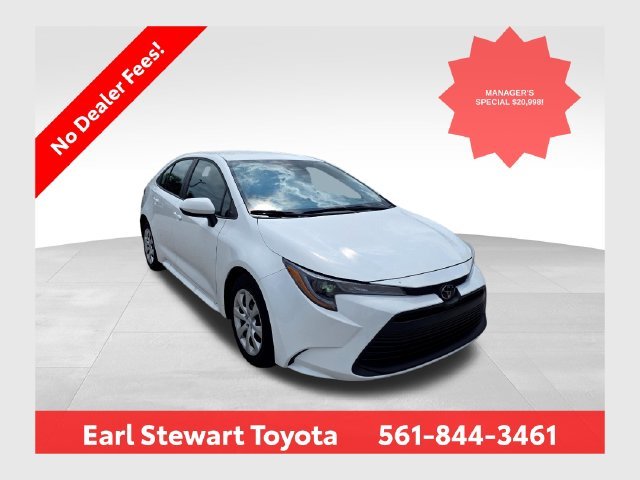 Used 2025 White Toyota LE image 1