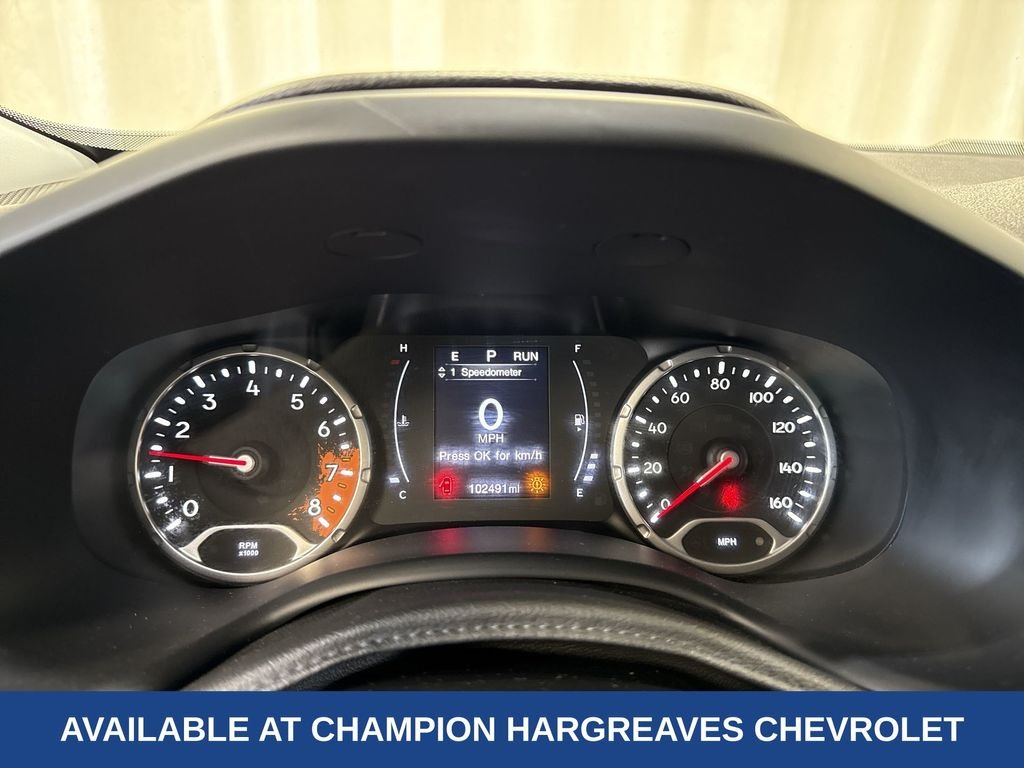 Used 2017 Anvil Jeep Latitude image 15