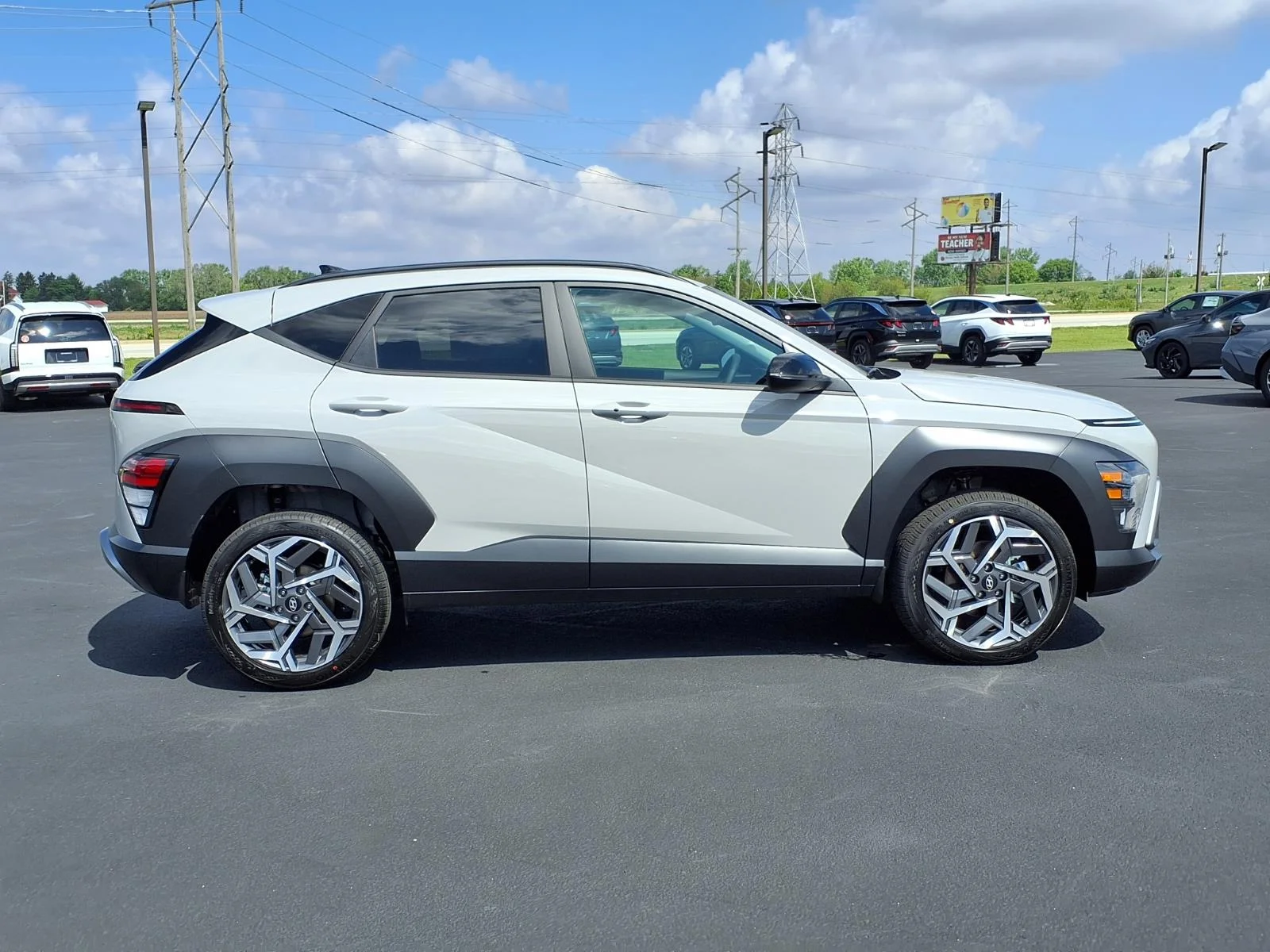 New 2026 Cyber Gray Metallic Hyundai SEL Premium image 13
