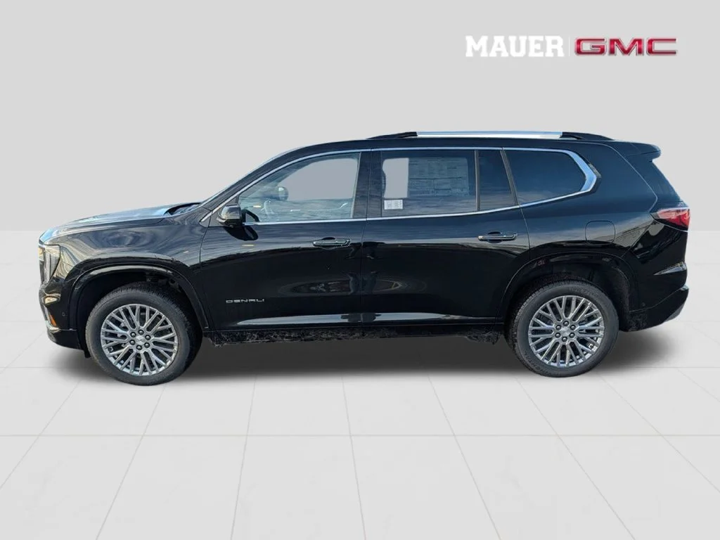 2026 GMC Acadia Denali - Photo 3