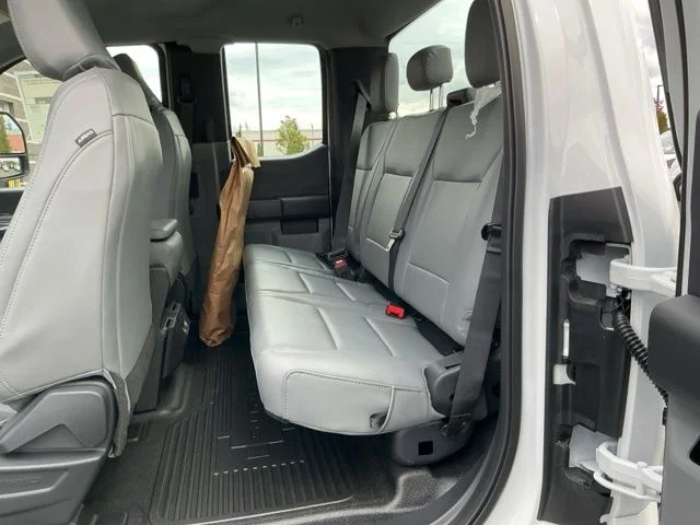 New 2026 Oxford White Ford XL image 21